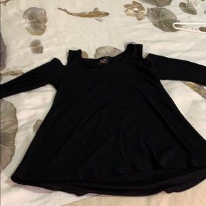 Cold shoulder top 3/$15